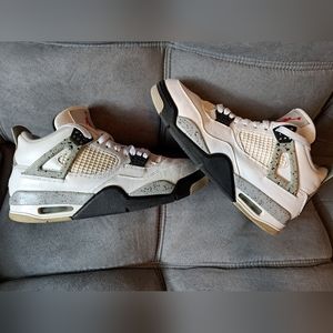 Nike Air Jordan 4s White Cement